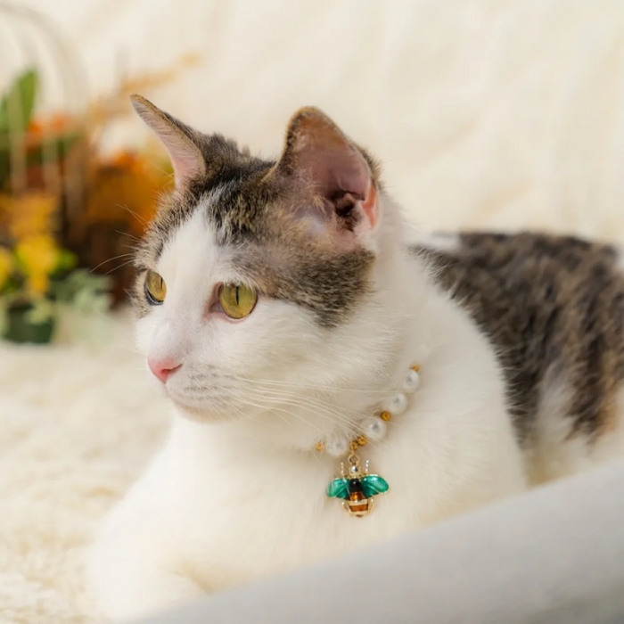 Decorated Pearl Dog Cat Necklace